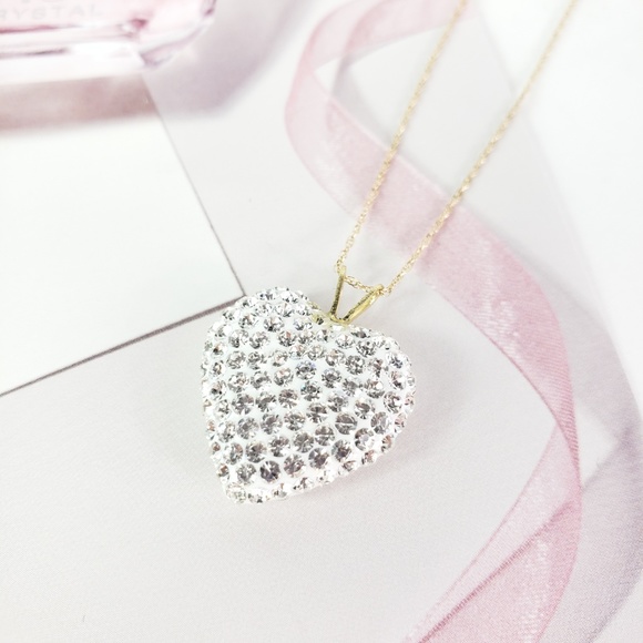 SOLD 10K Gold Necklace with Crystal Heart Resin - Picture 4 of 8